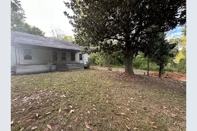 1407 Madam Queen Street, Marshall, TX 75670 - Photo 1
