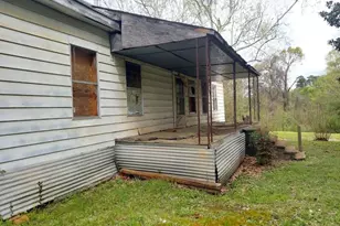 1407 Madam Queen St, Marshall, TX 75670 - Photo 6