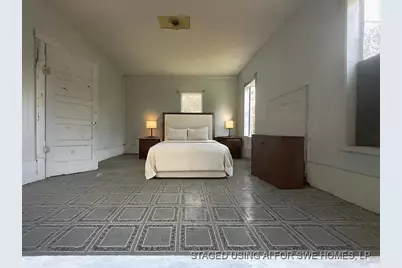 1407 Madam Queen Street, Marshall, TX 75670 - Photo 12