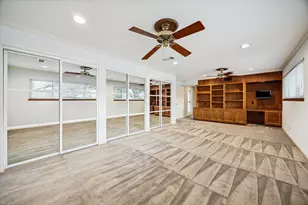 9022 Timberside Dr, Houston, TX 77025 - Photo 6