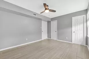 7839 Fondren Rd, Houston, TX 77074 - Photo 12