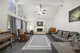 6122 Gallant Forest Dr, Houston, TX 77088 - Photo 8