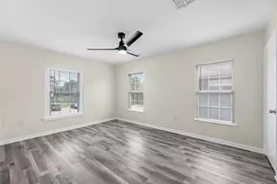 7616 Grahamcrest Dr, Houston, TX 77061 - Photo 4