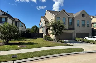 16103 Northern Cardinal Ln, Cypress, TX 77433 - Photo 2