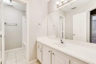 5722 Maxie St, Houston, TX 77007 - Photo 36
