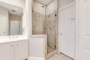5722 Maxie St, Houston, TX 77007 - Photo 8