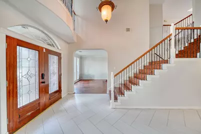 9606 Oakland Lake Way, Missouri City, TX 77459 - Photo 4