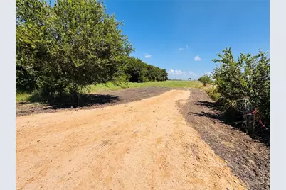 4597 Kubenka, Schulenburg, TX 78956 - Photo 2