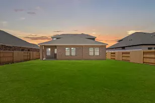 6722 Pebble Blf Ct, Cove, TX 77523 - Photo 20