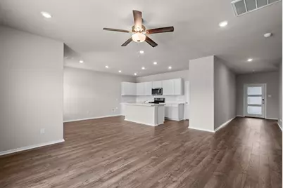 6722 Pebble Bluff Court, Cove, TX 77523 - Photo 10