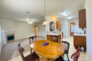 2018 Running Brook Ln, Pearland, TX 77584 - Photo 6