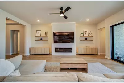 2127 Berry Trace Court, Manvel, TX 77578 - Photo 10