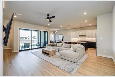 2127 Berry Trace Court, Manvel, TX 77578 - Photo 4