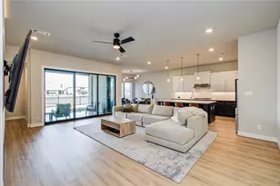 2127 Berry Trace Ct, Manvel, TX 77578 - Photo 4