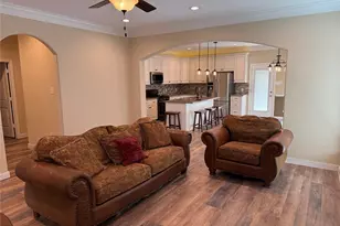 322 25th St, Hempstead, TX 77445 - Photo 6