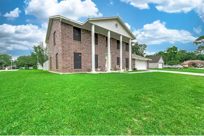 7118 Tonkawa Street, Baytown, TX 77521 - Photo 2