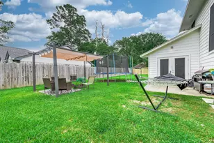7118 Tonkawa St, Baytown, TX 77521 - Photo 24