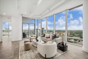 2727 Kirby Dr, Houston, TX 77098 - Photo 2