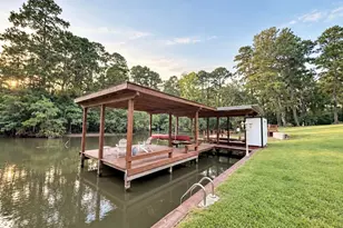 81 N Holly Gln Dr, Point Blank, TX 77364 - Photo 4