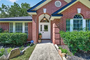 81 N Holly Gln Dr, Point Blank, TX 77364 - Photo 8