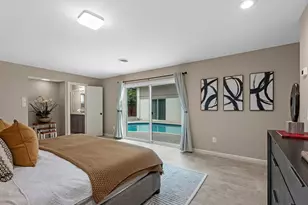 227 Faust Ln, Houston, TX 77024 - Photo 18