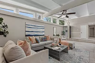 227 Faust Ln, Houston, TX 77024 - Photo 6