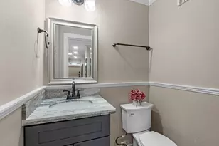 227 Faust Ln, Houston, TX 77024 - Photo 16