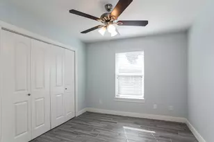 1140 Glenda St, Pearland, TX 77581 - Photo 14