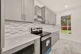 2111 Pinecreek Pass Ln, Katy, TX 77449 - Photo 22