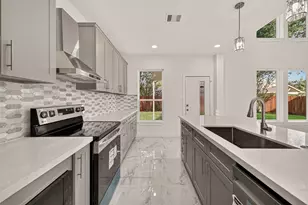 2111 Pinecreek Pass Ln, Katy, TX 77449 - Photo 1