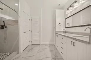 2111 Pinecreek Pass Ln, Katy, TX 77449 - Photo 30