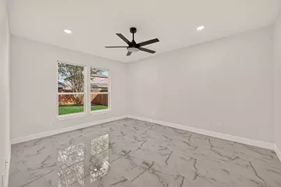 2111 Pinecreek Pass Lane, Katy, TX 77449 - Photo 26