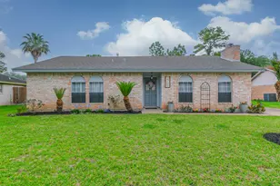 2705 Parrott Ave, Rosenberg, TX 77471 - Photo 1