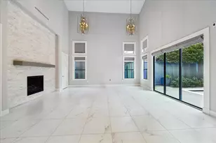 1959 Portsmouth St, Houston, TX 77098 - Photo 12