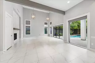 1959 Portsmouth St, Houston, TX 77098 - Photo 14