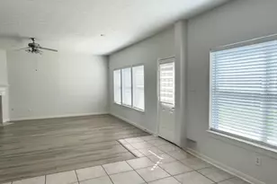 6834 Great Oaks Shadow Dr, Houston, TX 77083 - Photo 6