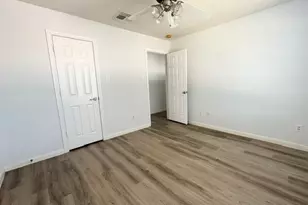 6834 Great Oaks Shadow Dr, Houston, TX 77083 - Photo 16