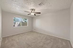 10610 Wayward Wind Ln, Houston, TX 77064 - Photo 34