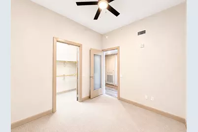 9787 Katy Freeway #1508, Houston, TX 77024 - Photo 8