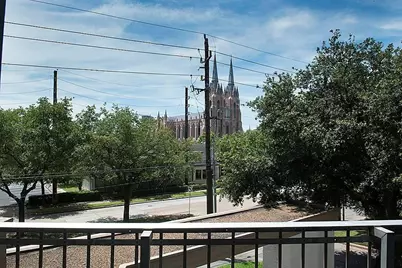 5050 Woodway Drive #2A, Houston, TX 77056 - Photo 10