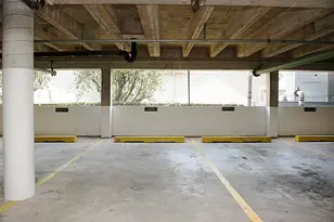 5050 Woodway Dr, Houston, TX 77056 - Photo 18