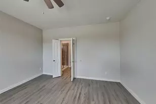 23611 Gibson Frst Dr, Richmond, TX 77469 - Photo 6