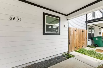 8631 Peachtree Street, Houston, TX 77016 - Photo 2
