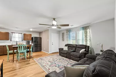 3031 Apache Street, Willis, TX 77378 - Photo 4