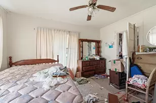 207 W Jackson St, West Columbia, TX 77486 - Photo 6