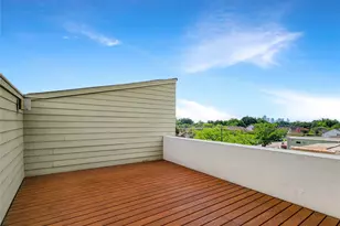 321 E 20th St, Houston, TX 77008 - Photo 34