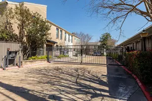 1829 Bering Dr, Houston, TX 77057 - Photo 36