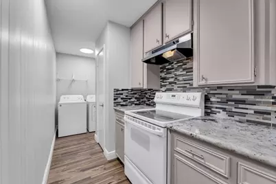 1829 Bering Drive #2, Houston, TX 77057 - Photo 8