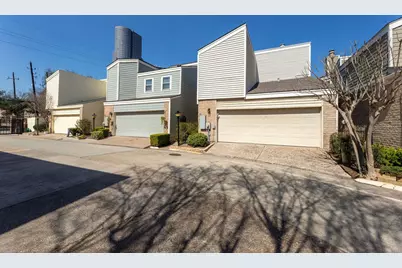 1829 Bering Drive #2, Houston, TX 77057 - Photo 1