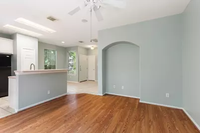 229 E Summerhaze Circle, The Woodlands, TX 77382 - Photo 14